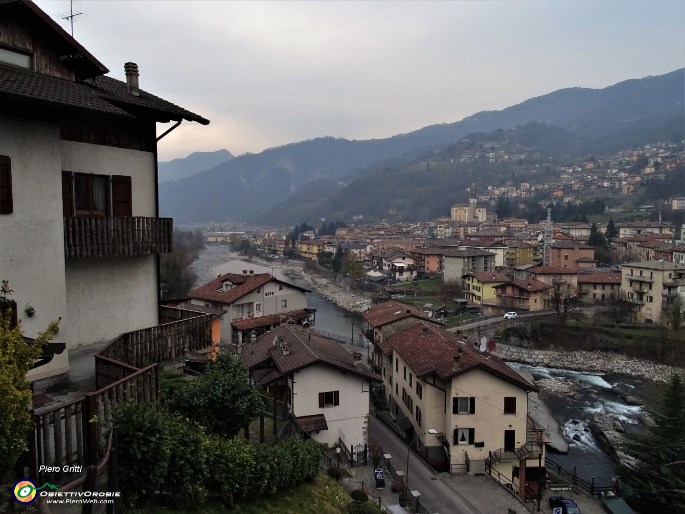 83 da Piazza Martina per scorciatoia scendo a Zogno.JPG